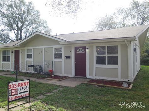 Houses For Rent in Grandview, MO Sort: Just For You 24 rentals PET FRIENDLY $2,000/mo 3bd 2ba 1,548 sqft 13212 13th St, Grandview, MO 64030 Check Availability PET FRIENDLY $1,700/mo 4bd 1ba 1,312 sqft 704 Duck Rd, Grandview, MO 64030 Check Availability PET FRIENDLY $1,150/mo 2bd 1ba 888 sqft 5906 E 141st St, Grandview, MO 64030 Check Availability. 
