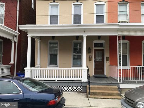 Houses for rent in hagerstown. Townhouse for Rent. $1,995 per month. 3 Beds. 2.5 Baths. 487 Peleton St, Hagerstown, MD 21740. **Inquire for current special**Introducing a newly built 3 bedroom, 2 bathroom rental in the heart of Hagerstown, MD! Boasting a generous 1253 square feet, this home provides the perfect balance of space and comfort. 