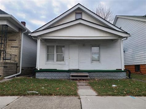 Houses for rent in hamtramck. 6000 Penrod St. Detroit, MI 48228. House for Rent. $1,210 /mo. 3 Beds, 1 Bath. Report an Issue Print Get Directions. 11418 Sobieski St house in Hamtramck,MI, is available for rent. This house rental unit is available on Apartments.com, starting at $1100 monthly. 