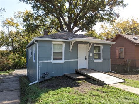 Houses for rent in kc mo. We found 31 houses for rent in the 64132 zip code of Kansas City, MO. Refine your search by using the filter at the top of the page to view 1, 2 or 3+ bedroom 31 houses for rent in 64132, Kansas City, Missouri. 31 houses for rent in 64132 Kansas City, Missouri. Browse photos, floor plans, reviews, and more to find your next perfect … 