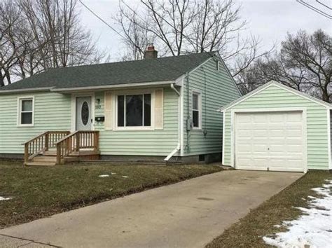 Houses for rent in lansing mi. See all 4 houses for rent in East Lansing, MI, including affordable, luxury and pet-friendly rentals. View photos, property details and find the perfect rental today. 