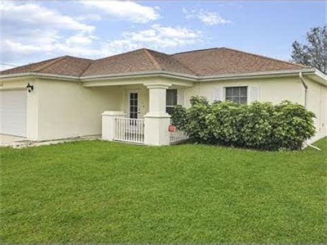 Houses for rent in lehigh acres. House for Rent. $2,300 per month. 3 Beds. 2 Baths. 752 Chattman St E, Lehigh Acres, FL 33974. Newer built single family home in Lehigh Acres is now available for annual rent May 5, 2024! This spacious home offers a spacious split bedroom floor plan fully tiled with kitchen island and open back patio. 