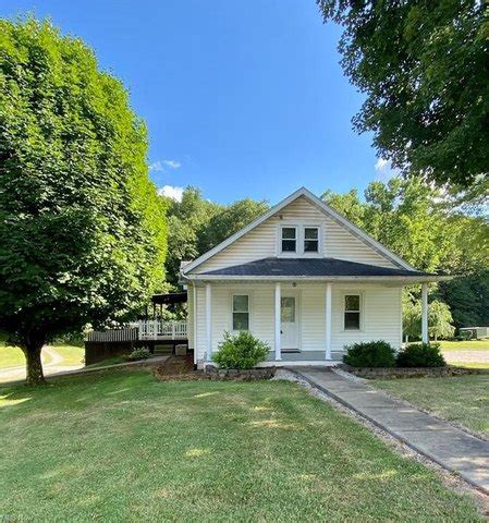 Houses for rent in marietta ohio. Nearby Properties You Might Like. Within 50 Miles of 2 Bedroom, 2 Bath Home furnished home in M... 826 3rd St house in Marietta, OH, is available for rent. This house rental unit is available on ForRent.com, starting at $995 monthly. 