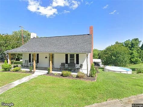 Houses for rent in mount airy nc on craigslist. 4 bedroom 2 bath for rent. 9/18 · 4br · Robersonville, NC. $1,450. hide. 1 - 30 of 30. eastern NC houses for rent - craigslist. 