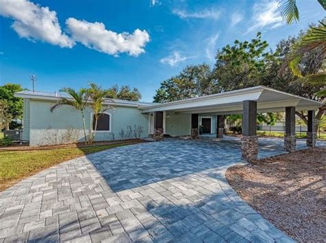 See all 4 apartments under $1,000 in Section 4, Port Charlotte, FL currently available for rent. Check rates, compare amenities and find your next rental on Apartments.com.. 