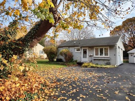Houses for rent webster ny. Zillow has 24 photos of this $409,900 2 beds, 2 baths, 1,537 Square Feet condo home located at 36 Cedarway Cir #212, Webster, NY 14580 MLS #R1529517. 