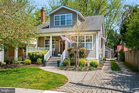 Houses for sale annapolis md. Zillow has 34 homes for sale in Saefern Annapolis. View listing photos, review sales history, and use our detailed real estate filters to find the perfect place. 