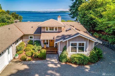 Houses for sale bainbridge island wa. 1 bed. 1.5 baths. 789 sq ft. 1335 Nolta Loop NE, Bainbridge Island, WA 98110. Listing provided by Zillow. View more homes. Nearby homes similar to 10245 NE Sunrise Pl have recently sold between $780K to $4M at an average of $510 per square foot. SOLD JAN 8, 2024 3D & VIDEO TOUR. $2,000,000 Last Sold Price. 