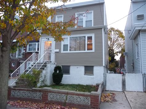 Houses for sale bronx ny. Zillow has 86 homes for sale in Throggs Neck New York. View listing photos, review sales history, and use our detailed real estate filters to find the perfect place. ... Bronx, NY 10465. LISTING BY: MORRIS PARK REALTY GROUP. $499,000. 3 bds; 3 ba; 1,300 sqft - Condo for sale. Show more. 20 days on Zillow 