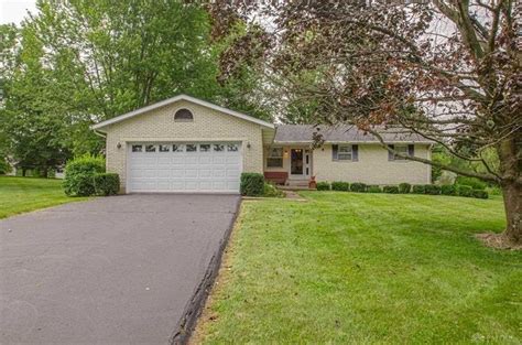 Houses for sale eaton ohio. Zillow has 54 homes for sale in Eaton OH. View listing photos, review sales history, and use our detailed real estate filters to find the perfect place. 