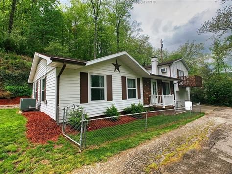 Houses for sale elkview wv. There are 1202 recently listed homes for sale in the state of West Virginia. You may be interested in single family homes , condos , townhomes , farms , land , mobile homes , or new construction ... 