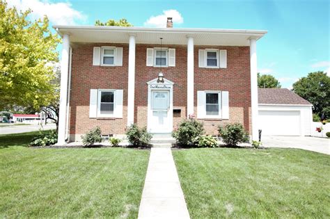 Houses for sale fairborn. 89 Results. Fairborn, OH Real Estate & Homes For Sale. Add Location. Hide Map. Order By. Just Listed. 1/39. 3D Tour. Open House. Sat 4/20 2-4. 1268 Brehm Blvd Fairborn, … 