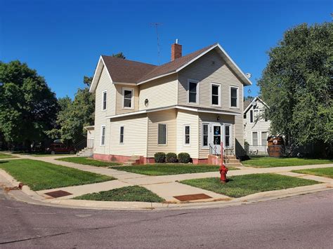 Houses for sale faribault mn. 37 single family homes for sale in Faribault MN. View pictures of homes, review sales history, and use our detailed filters to find the perfect place. 