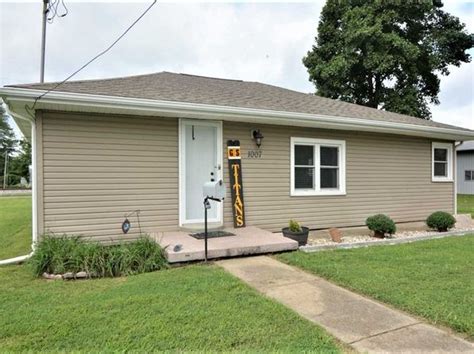 Home for Sale: 1,404 sq. ft., 2 bed, 2 full bath house located at 7768 S Us Highway 41, Fort Branch, IN 47648 on sale for $249,000. MLS# 202337400. Welcome to. 
