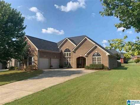 Houses for sale in alabaster. Upstairs has 2 bedrooms and 2 baths and a large bonus/den. $479,000. 5 beds 4 baths 2,504 sq ft 0.25 acre (lot) 301 Wynlake Dr, Alabaster, AL 35007. ABOUT THIS HOME. Waterfront Home for sale in Alabaster, AL: Words are hard to come by when trying to describe this stunning property and 70 acres. 