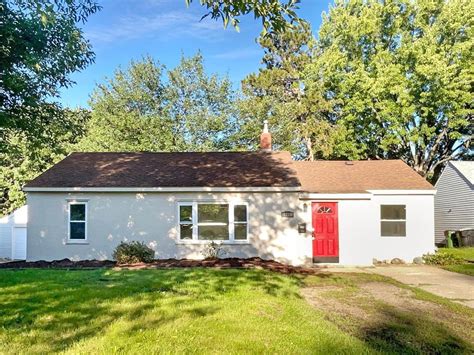 Houses for sale in anoka mn. Sold - 1210 Cleveland St, Anoka, MN - $405,000. View details, map and photos of this single family property with 4 bedrooms and 3 total baths. MLS# 6493379. 