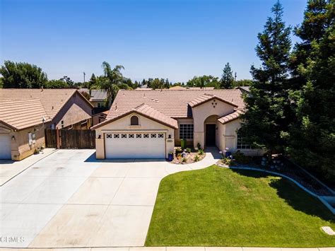 588 Single Family Homes For Sale in Bakersfield, CA. Browse photos, see new properties, get open house info, and research neighborhoods on Trulia. Homes for sale under …. 