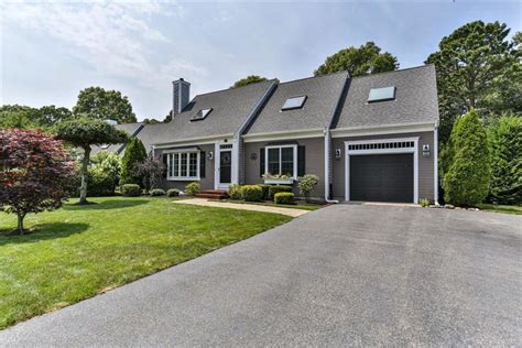 Houses for sale in barnstable ma. 3 beds 2 baths 1,782 sq ft 1.01 acres (lot) 100 Coachman Ln, Barnstable, MA 02668. ABOUT THIS HOME. Waterfront Home for sale in Barnstable, MA: Diamond in the rough, this 3 bedroom, 2 bath ranch has 105 feet of frontage on Long Pond, and it has a large 0.79 ac. lot with room on the water side for a pool. 