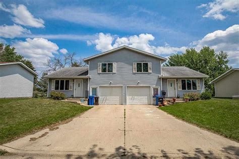Houses for sale in belleville wi. n8405 County Road D, Belleville, WI 53508 Welcome home to your own 27 plus acres hobby farm with so many possibilities. This meticulous well keep home features 5 bedrooms, hardwood floors, spacious floorplan, walk up attic and heated 24 x 50 garage. 