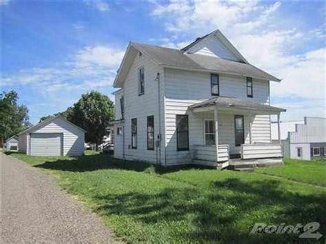 Cascade, IA Real Estate and Homes for Sale 412 2ND AVE SW, CASCAD