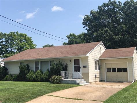 Houses for sale in chillicothe mo. Zillow has 38 photos of this $219,900 4 beds, 3 baths, 1,372 Square Feet single family home located at 506 Grandview Ave, Chillicothe, MO 64601 built in 1962. MLS #11233048. 