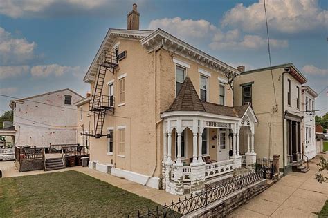 Houses for sale in covington ky. There are 141 real estate listings found in Covington, KY.View our Covington real estate area information to learn about the weather, local school districts, demographic data, and general information about Covington, KY. 