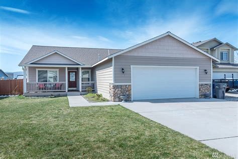 Houses for sale in ellensburg. Guests can. $172,000. 2 beds. 2 baths. 1,080 sq ft. 1100 S Rosewood #209, Ellensburg, WA 98926. Listing provided by NWMLS as Distributed by MLS Grid. 55 Community - Ellensburg, WA Home for Sale. Welcome to this charming home in Rosewood, a 55+ community. 