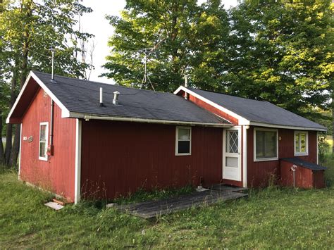 Houses for sale in gaylord mi. Feb 12, 2024 · Zillow has 159 homes for sale in 49735. View listing photos, review sales history, and use our detailed real estate filters to find the perfect place. 