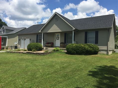Houses for sale in greenville ky. See 800 State Route 1473, Greenville, KY 42345, a other. View property details, similar homes, and the nearby school and neighborhood information. Use our heat map to find crime, amenities, and ... 