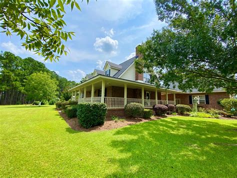 Houses for sale in hazlehurst ga. Contact Seller. MAP. $475,000 • 55 acres. 2 beds • 1 baths • 1,200 sqft. 712 Bell Telephone Road, Hazlehurst, GA, 31539, Jeff Davis County. This property is a prime offering with so many potential uses. Bell Telephone Road provides excellent paved road frontage. There is a nice country home and several outbuildings including a 60'x100 ... 