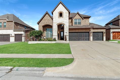 Houses for sale in heath tx. Sold: 4 beds, 3 baths, 3462 sq. ft. house located at 100 Stoneleigh Dr, Heath, TX 75032 sold on Apr 19, 2024 after being listed at $824,999. MLS# 20541915. Welcome home! … 