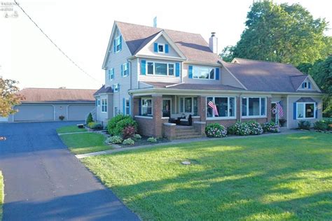 Houses for sale in huron ohio. 25 Homes For Sale in Huron, OH 44839. Browse photos, see new properties, get open house info, and research neighborhoods on Trulia. 