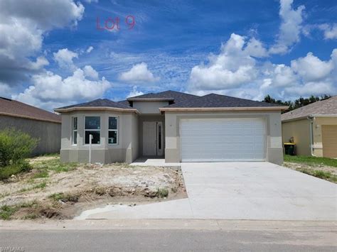 Houses for sale in immokalee. Find your dream single family homes for sale in Immokalee, FL at realtor.com®. We found 42 active listings for single family homes. ... Brokered by Southern Heritage Real Estate. new. tour ... 
