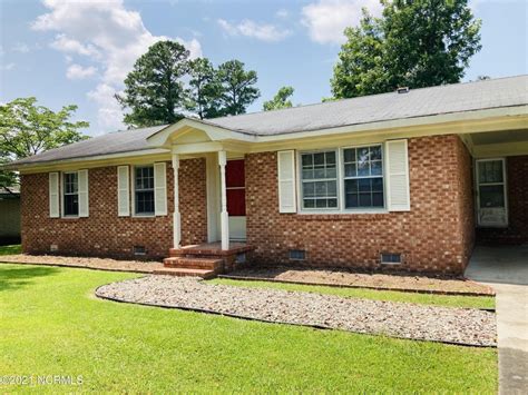 227 Kinston, NC homes for sale, median price $199,950 (11% M/M, 