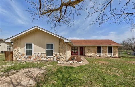 Houses for sale in liberty hill tx. For Sale: 5 beds, 4 baths ∙ 2794 sq. ft. ∙ 1050 County Road 214, Liberty Hill, TX 78642 ∙ $875,000 ∙ MLS# 2931220 ∙ Commercial or residential use available here. Guest house or mobile home is lease... 