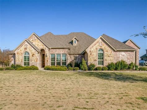 Houses for sale in lucas tx. Search 59 homes for sale in Lucas and book a home tour instantly with a Redfin agent. Updated every 5 minutes, get the latest on property info, market updates, and more. 