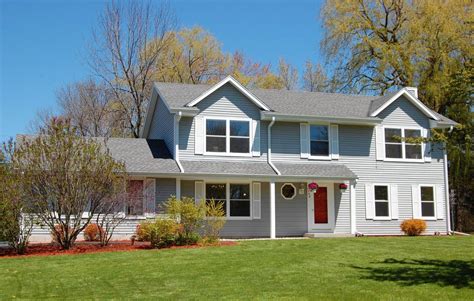 Houses for sale in mequon wi. 4 beds, 1.5 baths, 2548 sq. ft. house located at 3308 W Highland Rd, Mequon, WI 53092 sold for $850,000 on Oct 22, 2021. MLS# 1762481. Exceptional opportunity offers ENDLESS possibilities in sought... 