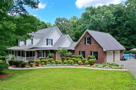 Houses for sale in mocksville nc. Search the most complete Mocksville, NC real estate listings for sale. Find Mocksville, NC homes for sale, real estate, apartments, condos, townhomes, mobile homes, multi-family units, farm and land lots with RE/MAX's powerful search tools. 