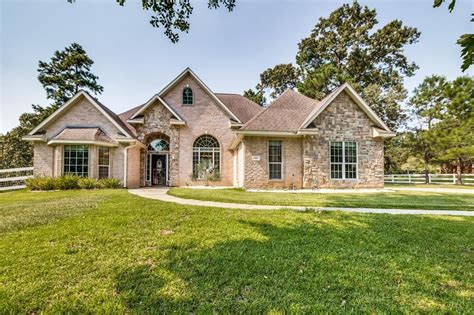 Houses for sale in montgomery texas. Zillow has 13 homes for sale in 77316 matching Crown Ranch. View listing photos, review sales history, and use our detailed real estate filters to find the perfect place. ... Montgomery, TX 77316. $294,999. 2.39 acres lot - Lot / Land for sale. Show more. Price cut: $5,000 (Apr 10) 