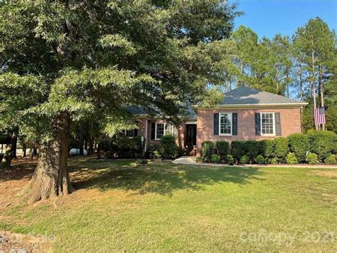Houses for sale in mt pleasant nc. Zillow has 12 homes for sale in Mount Pleasant NC. View listing photos, review sales history, and use our detailed real estate filters to find the perfect place. 
