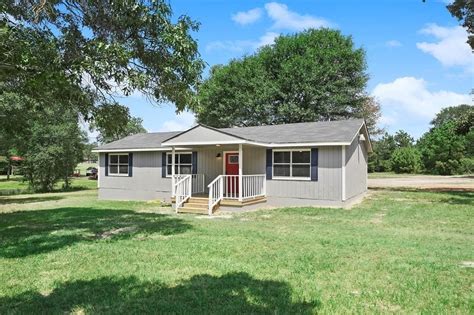 Houses for sale in navasota tx. Find the latest homes for sale, open houses, foreclosures, neighborhood and school level searches on HAR.com. Language English; Spanish. Buy/Rent ... Navasota, TX 77868 