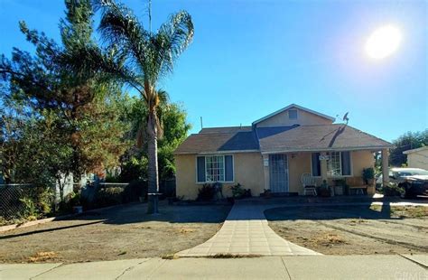 Houses for sale in pacoima. For Sale: 3 beds, 4 baths ∙ 1567 sq. ft. ∙ 10852 Sutter Ave, Pacoima, CA 91331 ∙ $950,000 ∙ MLS# SR24053516 ∙ Presenting this fabulous, fourplex, in Pacoima! This is a great opportunity for an inve... 