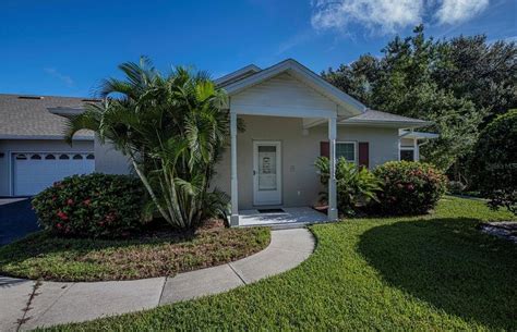 Houses for sale in port charlotte florida. Apr 14, 2024 · Zillow has 499 homes for sale in 33952. View listing photos, review sales history, and use our detailed real estate filters to find the perfect place. 