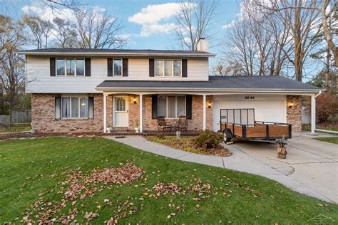 Find your dream single family homes for sale in Lyon Township, MI at realtor.com®. We found 202 active listings for single family homes. See photos and more.. 