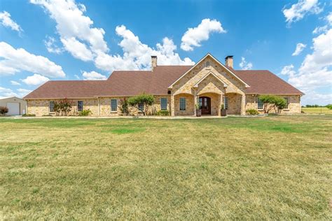 Houses for sale in sanger tx. Things To Know About Houses for sale in sanger tx. 
