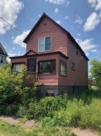 Houses for sale in upper peninsula michigan. The 41 matching properties for sale in Upper Peninsula Michigan have an average listing price of $289,540 and price per acre of $6,657. For more nearby real estate, explore land for sale in Upper Peninsula Michigan. 