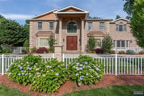 Houses for sale in washington nj. Things To Know About Houses for sale in washington nj. 