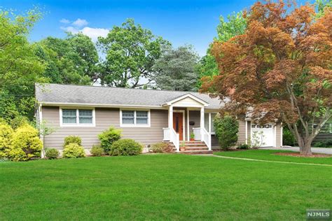 Houses for sale in washington township nj. Zillow has 54 homes for sale in Washington Township. View listing photos, review sales history, and use our detailed real estate filters to find the perfect place. 