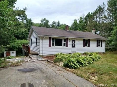 Houses for sale in windham county ct. 85 Maple St, Danielson, CT 06239 Beautiful 3 BEDROOM, single family home for rent. Prime location, close to 395, RI border and all the local amenities. 2.5 bathrooms and … 
