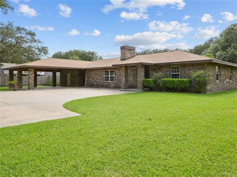 Houses for sale in winnie tx. 49 Homes For Sale in Winnie, TX. Browse photos, see new properties, get open house info, and research neighborhoods on Trulia. Page 2 